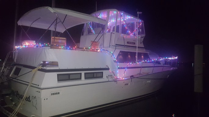 Merry Christmas from Motor Vessel Gettin' Looped